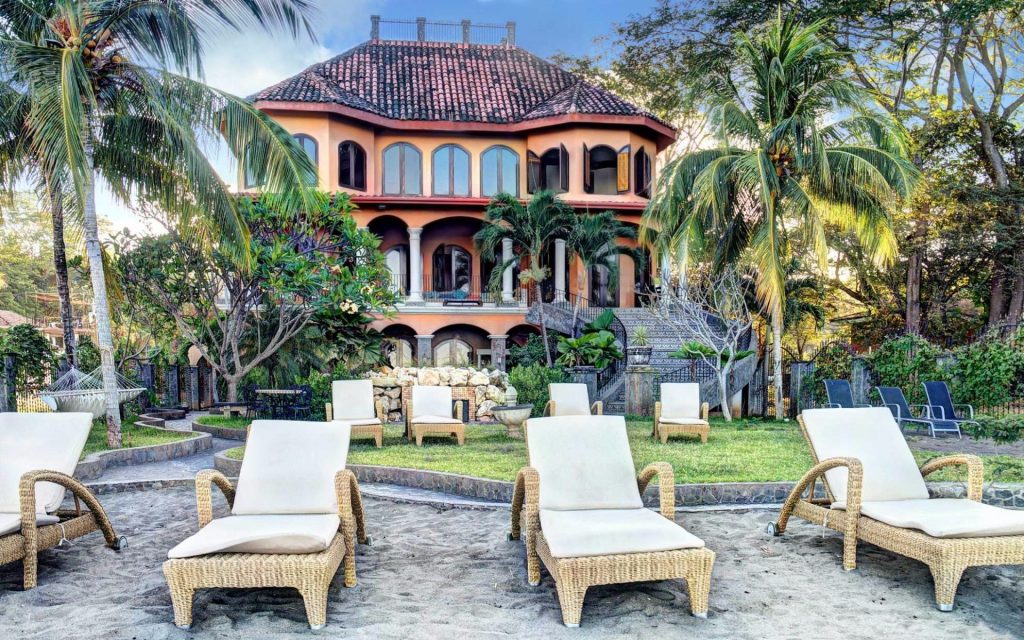 Beachfront luxury villa