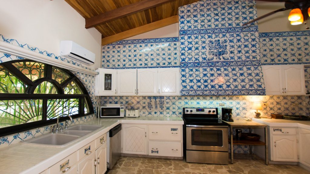 This gracious kitchen offers an opportunity to all to cook whatever you desire.   