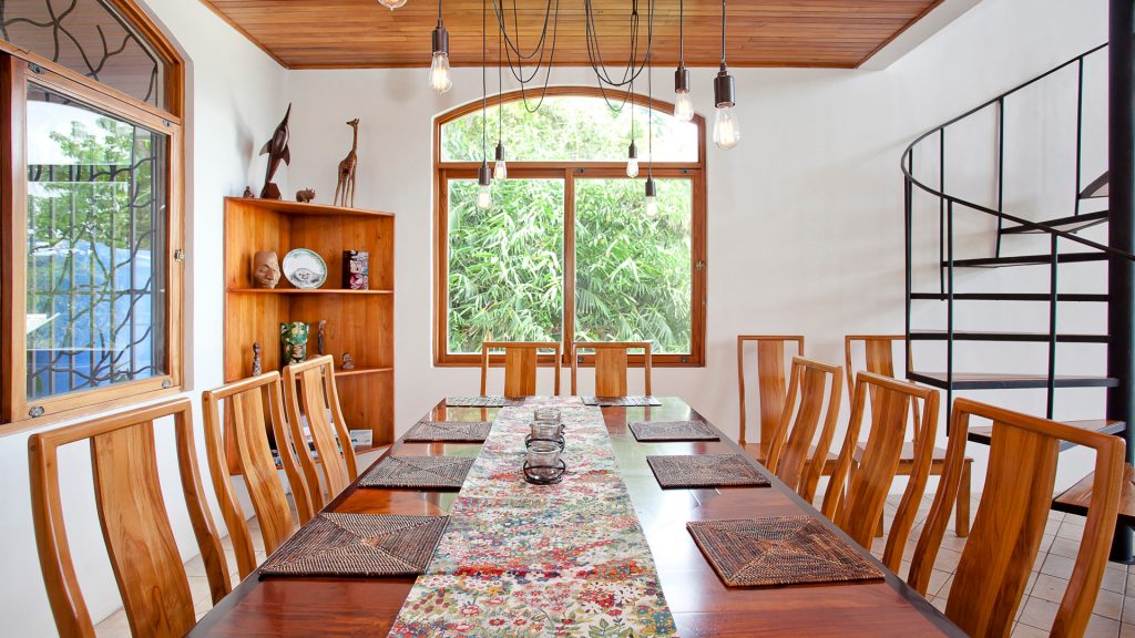 dining-table-for-family-feasts