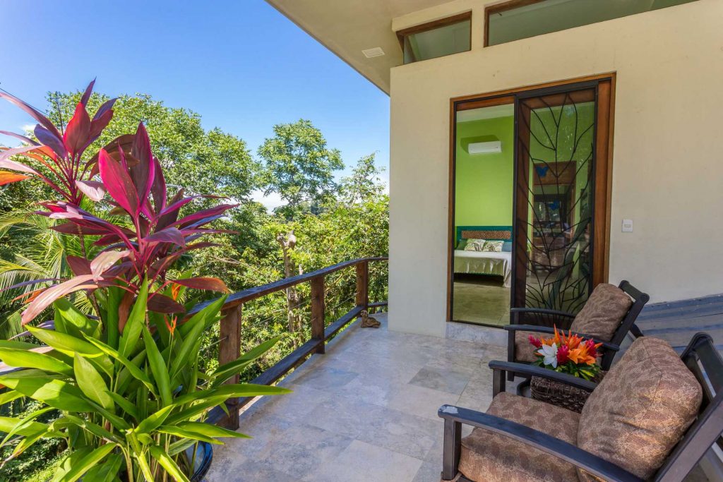 Get some solitude on this private balcony with a tropical rainforest view or enjoy a visit from local monkeys.