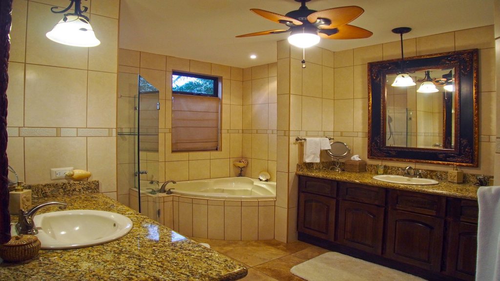 Come and relax in this beautiful style bathroom and all it&apos;s charm