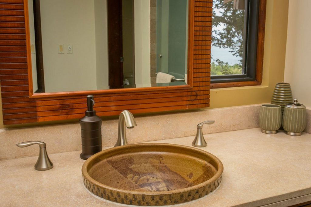 The details and fixtures in this bathroom are incredibly luxurious.