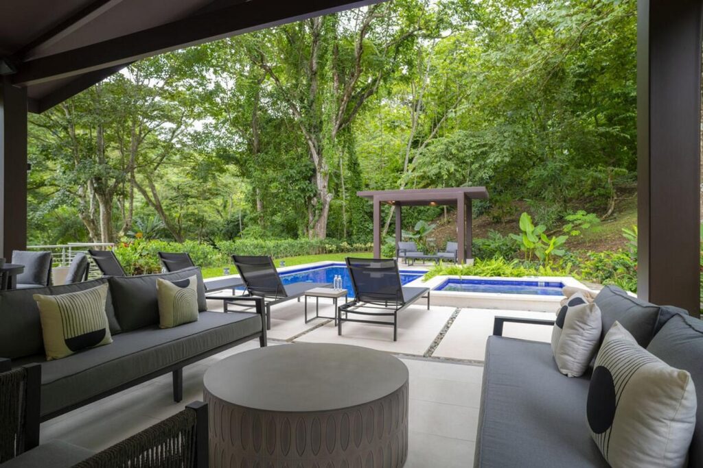 luxury villa escape