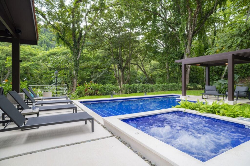 luxury villa escape