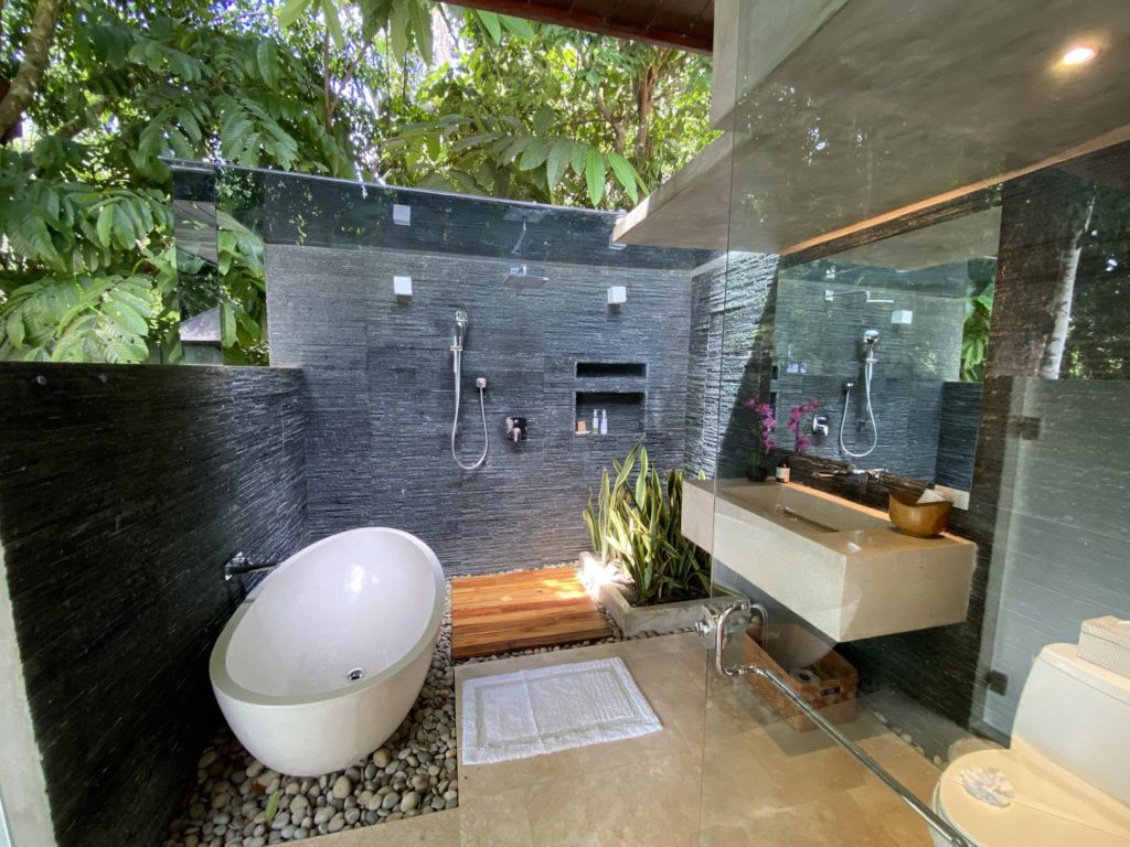 There is an opulent luxury marble bathtub in the outside master ensuite.