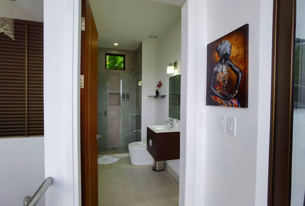 The bathrooms in this luxury villa are all carefully designed and decorated with simple attention to detail.