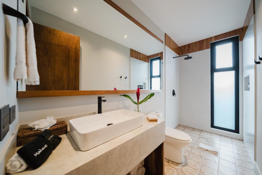 Bright and composed, the space is defined by clean finishes and simple form.