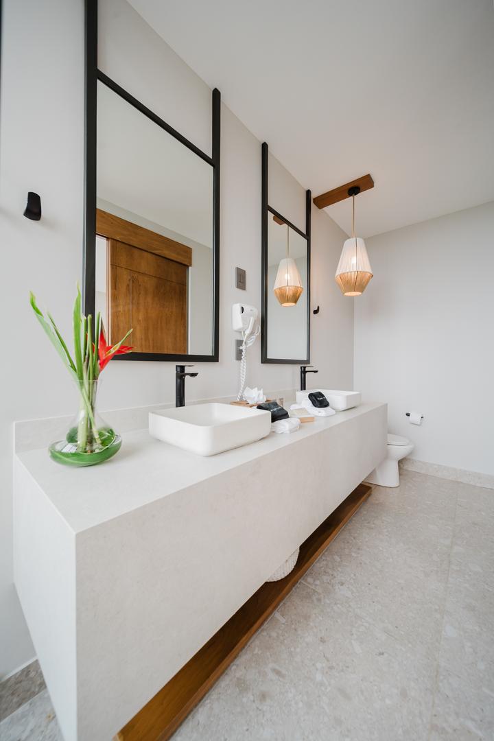 Modern bathroom with clean design and natural light in Manuel Antonio Costa Rica