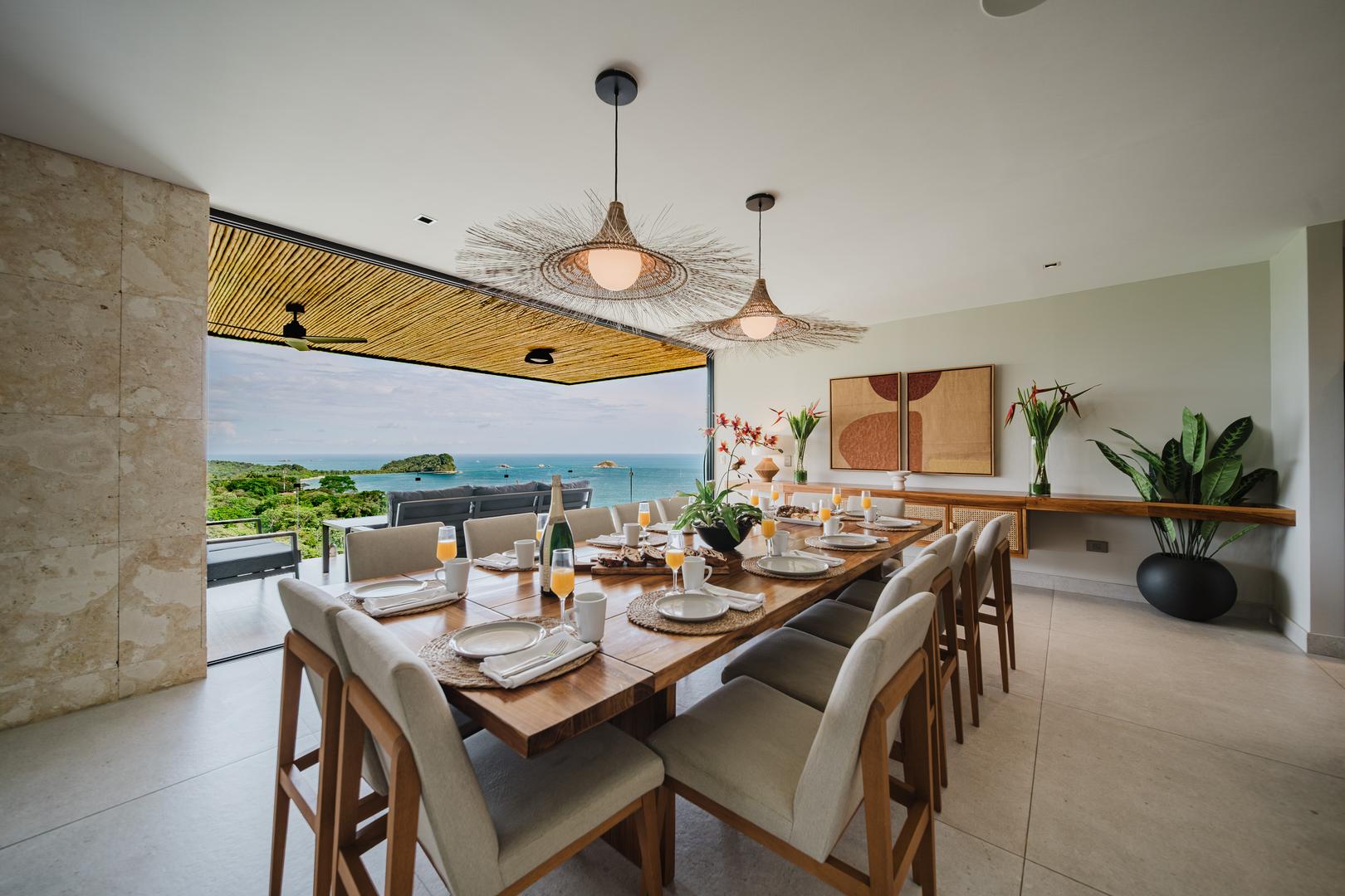 Dining table with ocean view in modern villa Manuel Antonio Costa Rica