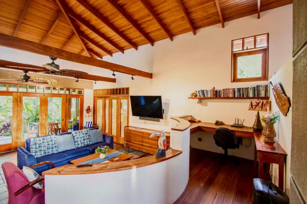 The villa has a great little office space if you absolutely have to bring your work with you.