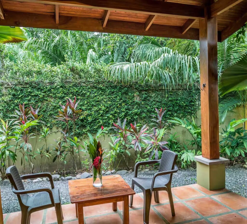 Find a quiet spot outdoors and savor a fresh Costa Rican coffee or catch up on some reading.