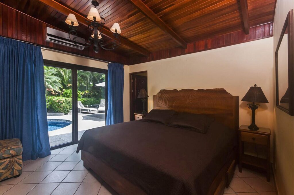 Opening directly to the pool, the master suite is perfectly positioned for you to enjoy a refreshing morning dip.