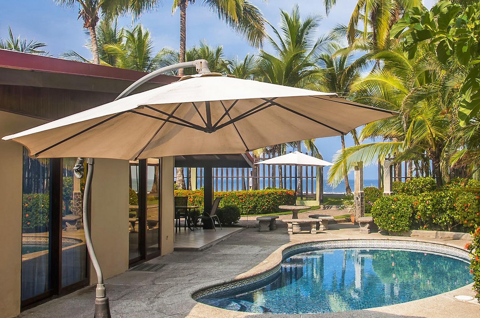 gorgeous oceanfront hideaway