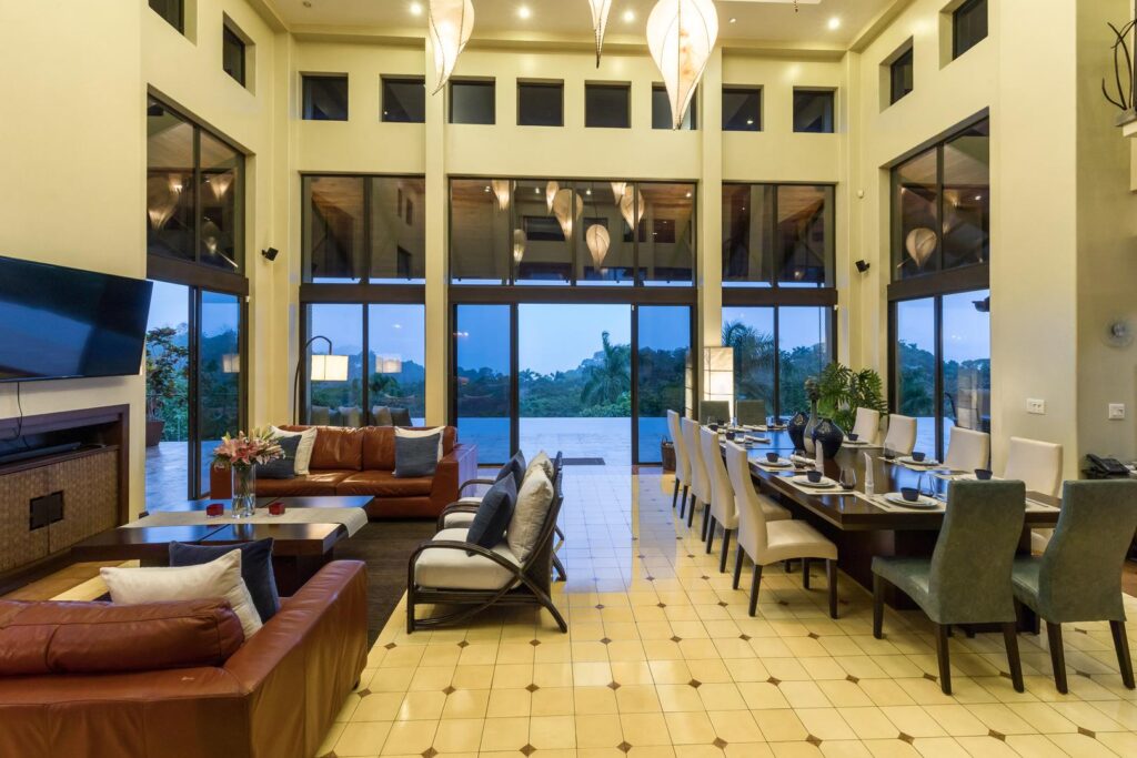 costa-rica-modern-luxury-villa