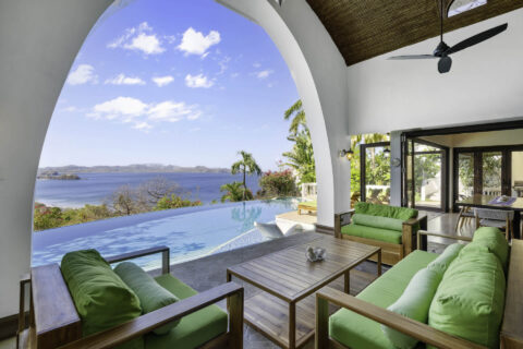 Luxury Vacation Villa in Playa Flamingo, Costa Rica