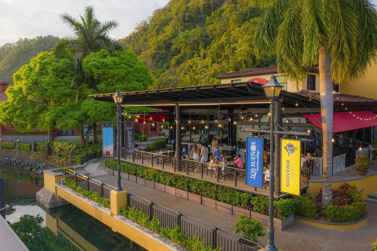 los suenos marina restaurant evening waterfront dining costa rica
