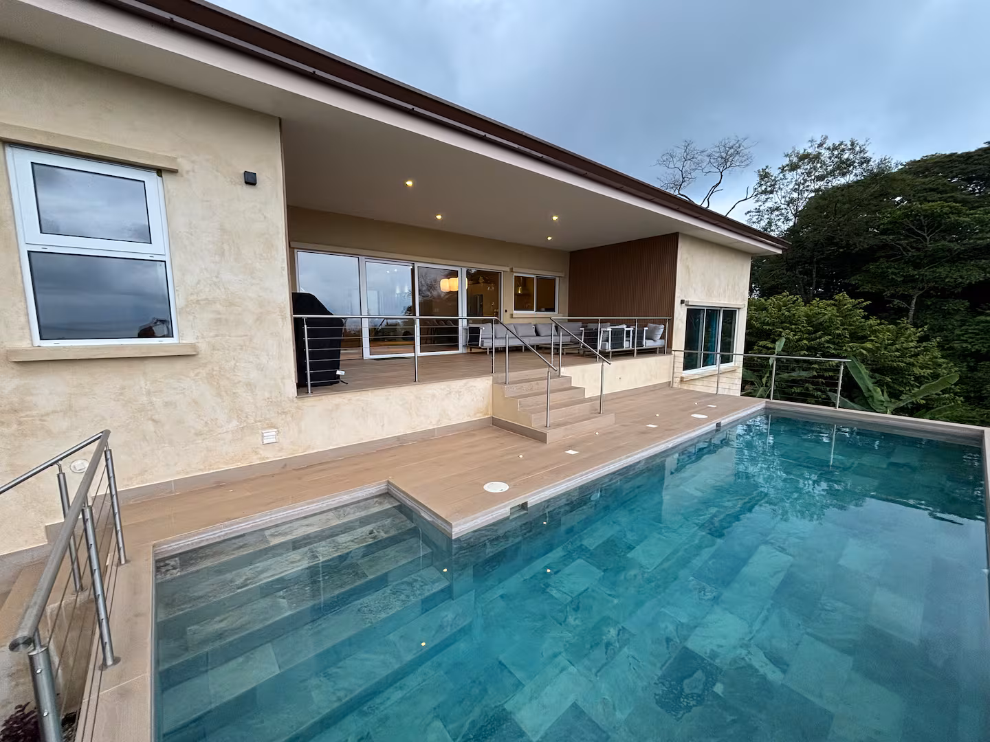 Ocean View Family Vacation Villa in Costa Rica
